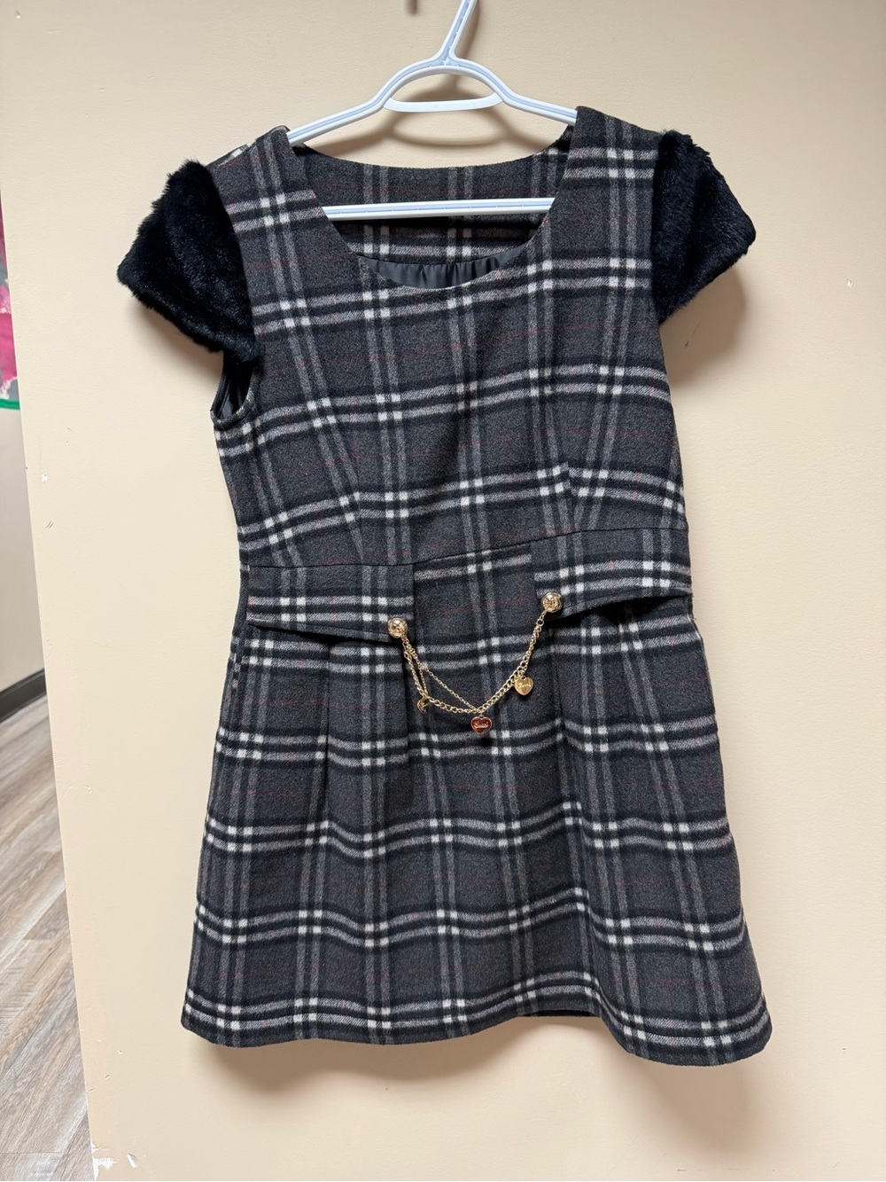 Black & Gray Plaid Chain-Accent Dress